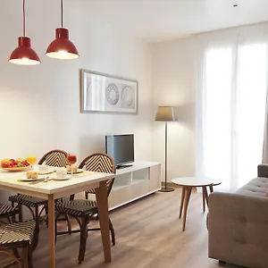 Mh S. Familia Apartamento